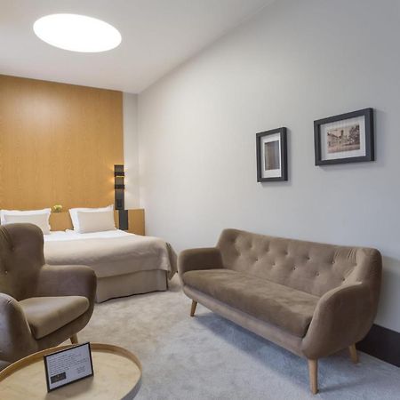 Hotel Nihil Novi ราดอม ภายนอก รูปภาพ