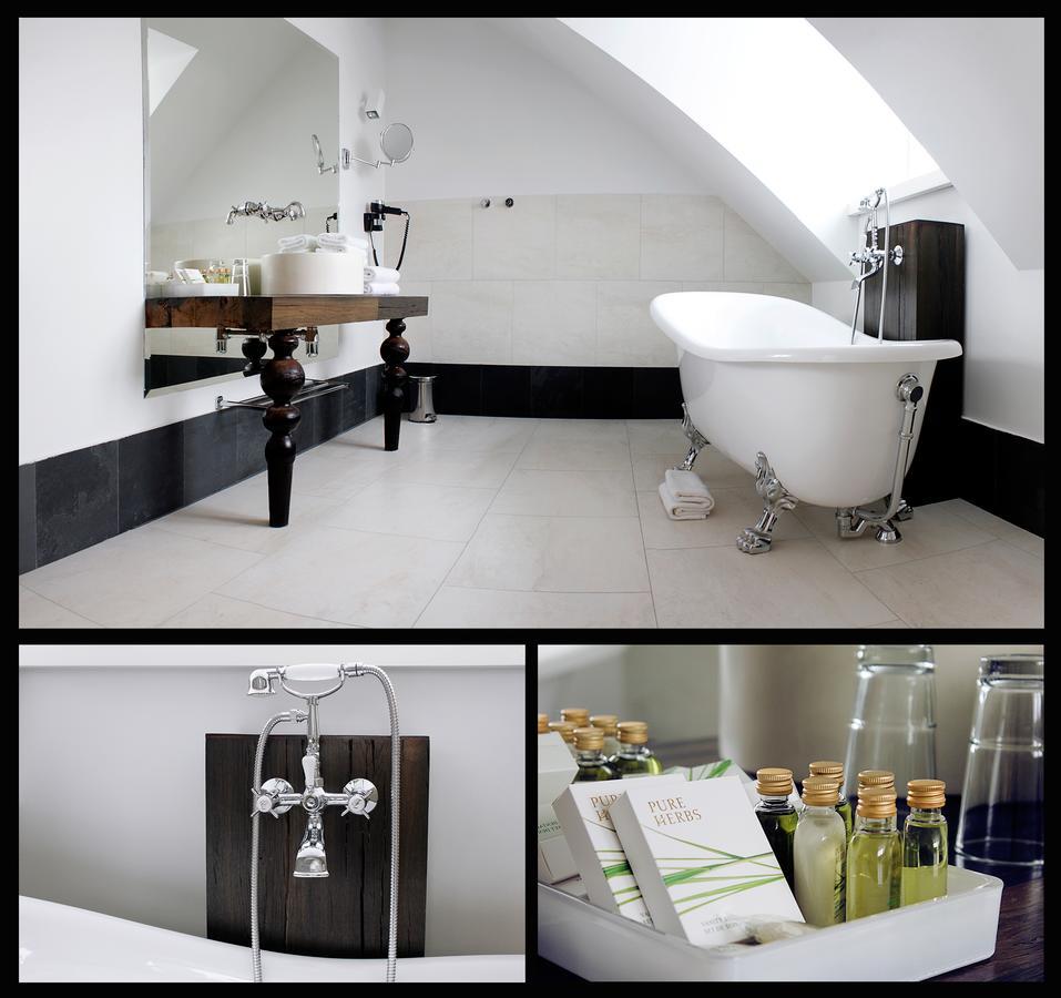 Hotel Nihil Novi ราดอม ภายนอก รูปภาพ